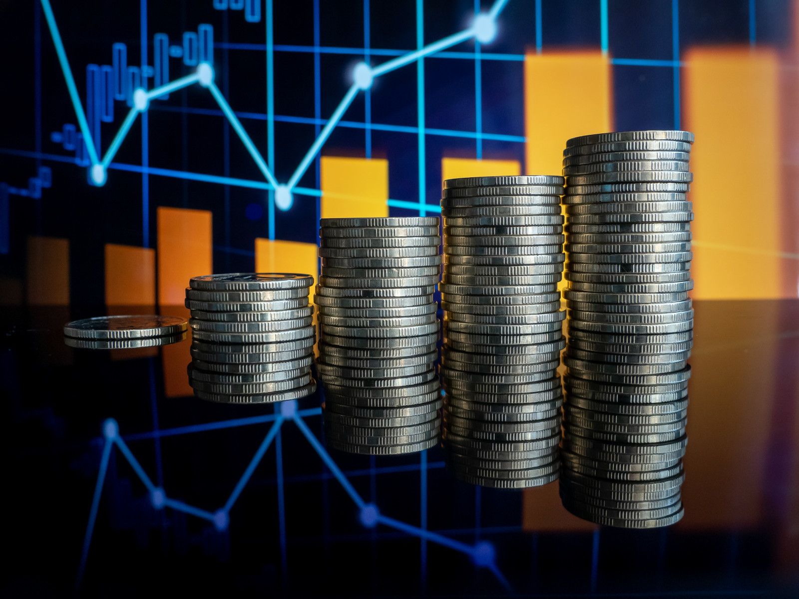  Центробанк cнизил ключевую ставку — теперь она 17%