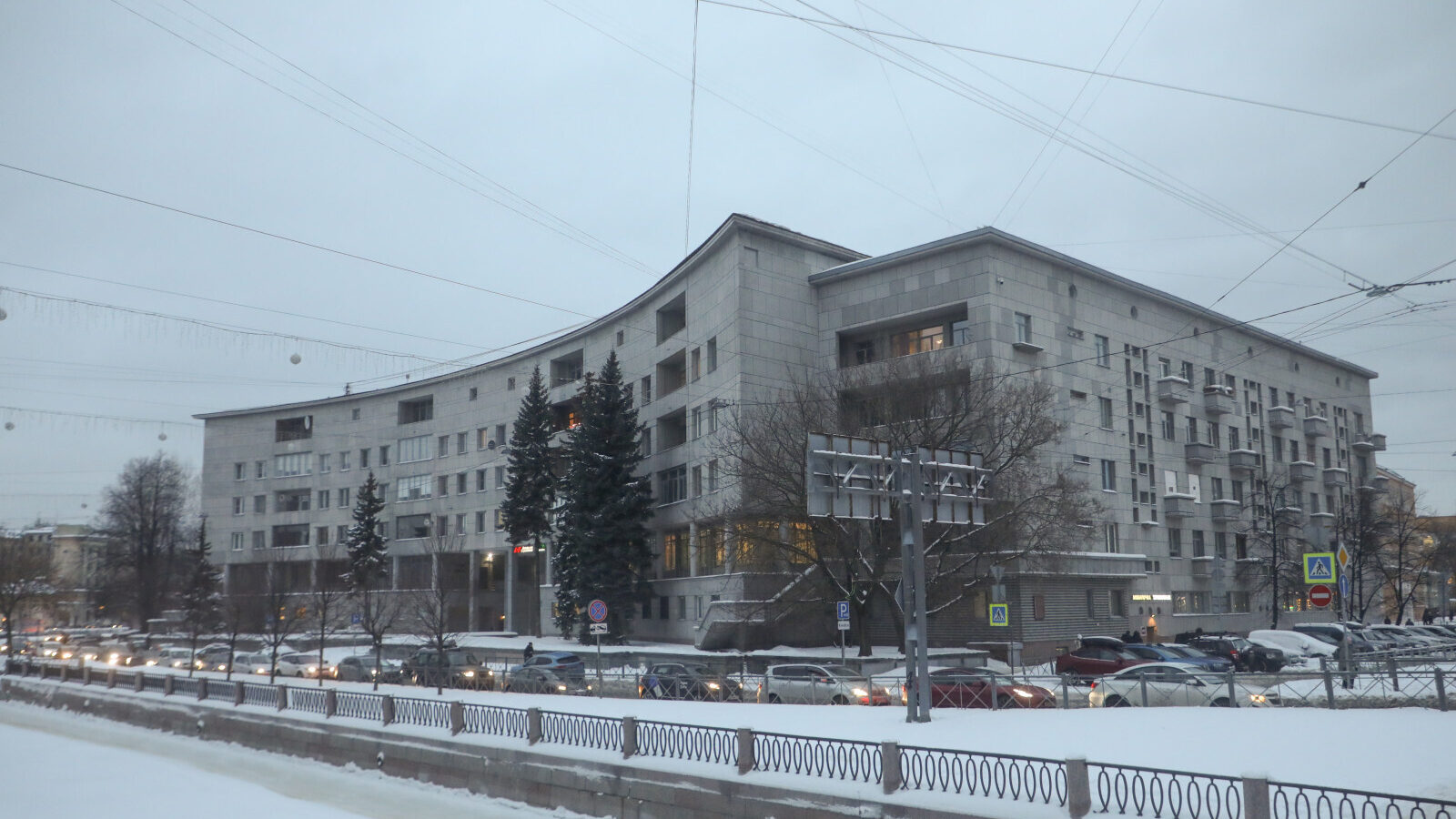Какие дома больше всего подорожали на вторичке Петербурга