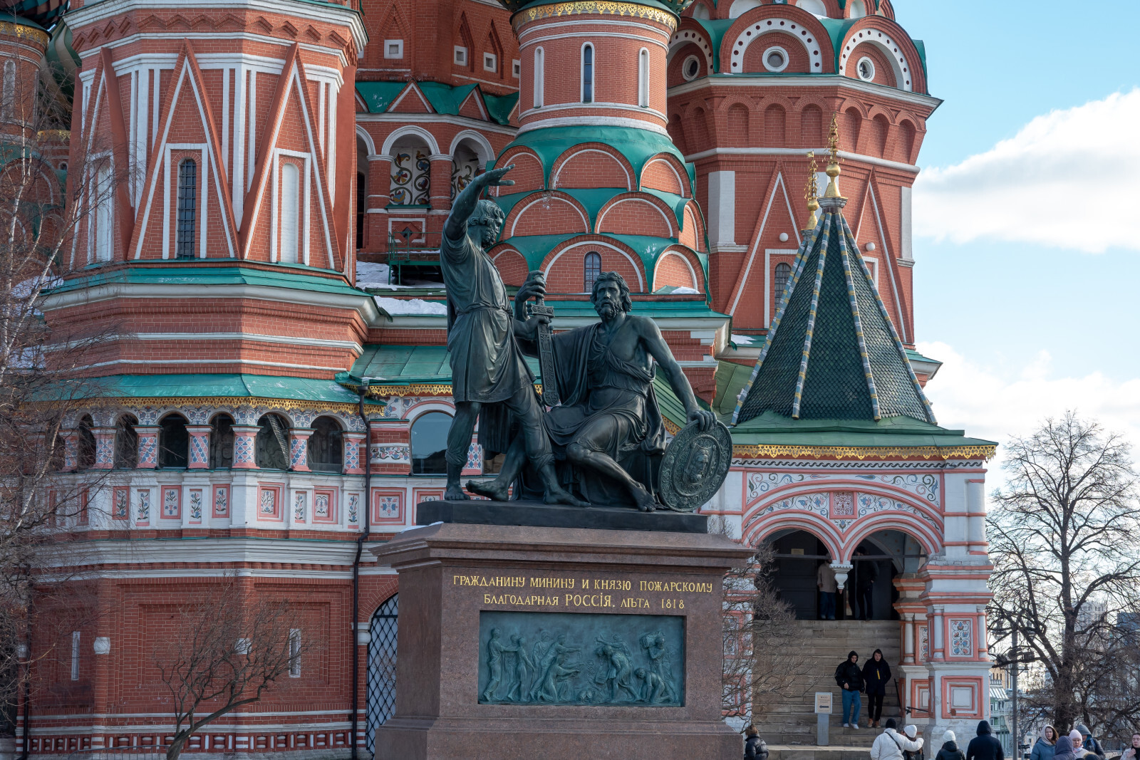 Реновация в Москве: зло или благо для горожан?