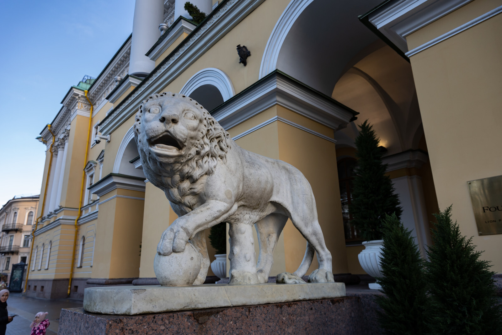 Стоит ли покупать квартиру в доме-памятнике?