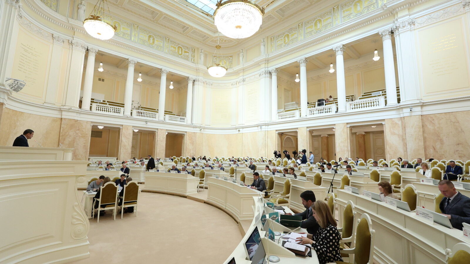 В России предложили вернуть ответственность застройщиков за срыв сроков