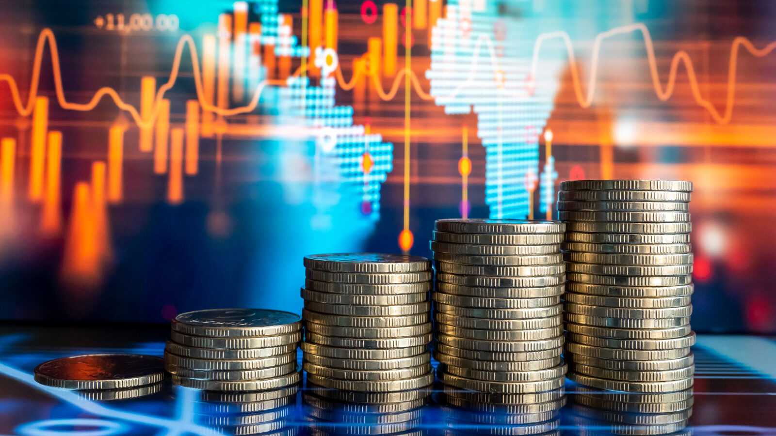 Банк России снизил ключевую ставку до 18%