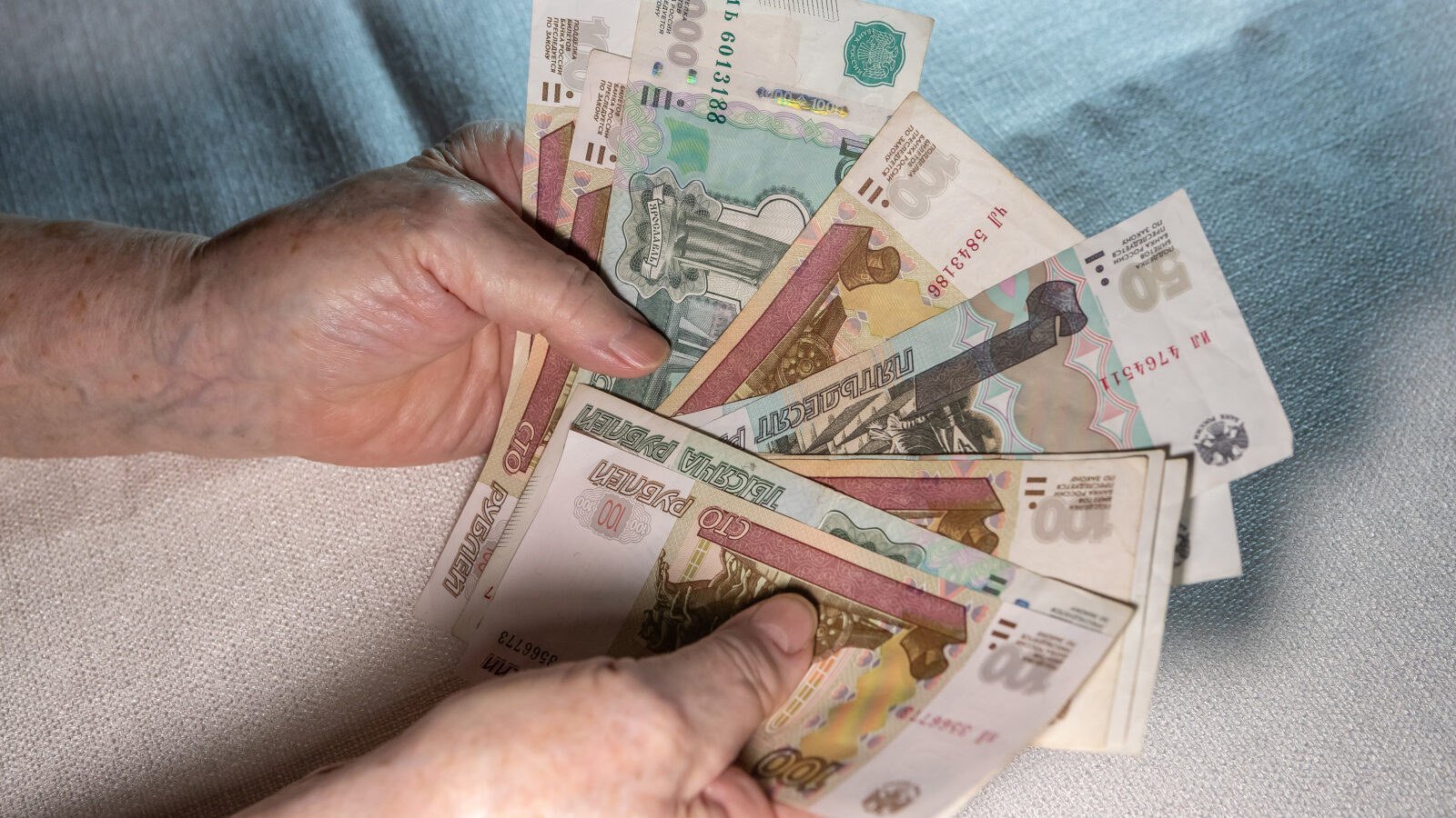Выселение из квартиры за долги по ЖКУ: что изменится в 2025 году и когда это возможно