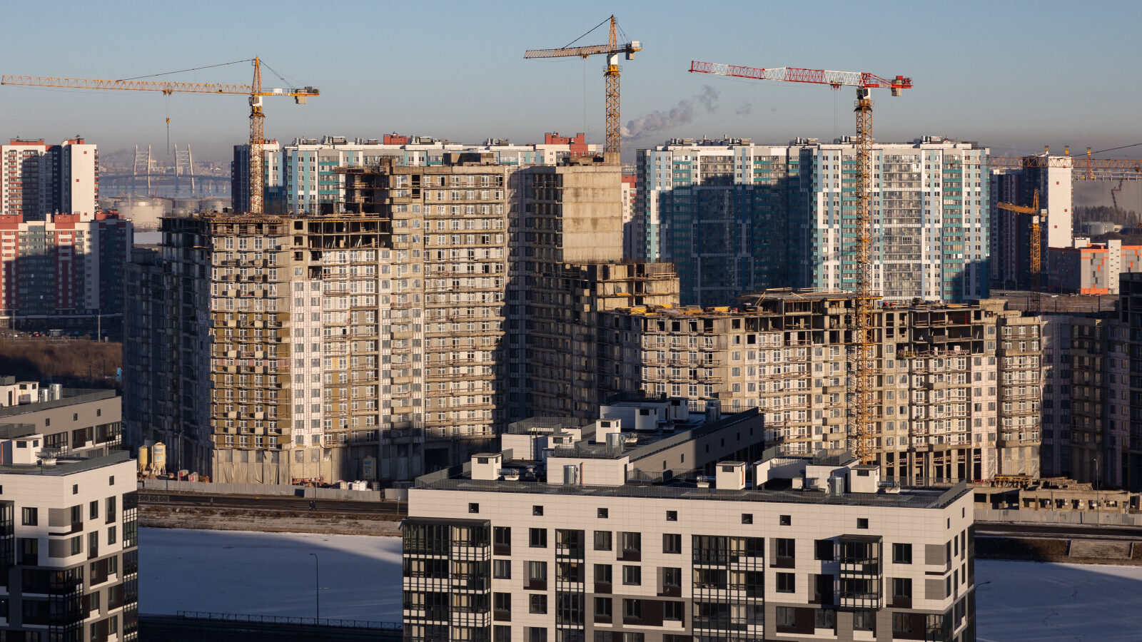 Рекорды и антирекорды рынка недвижимости России в 2025 году