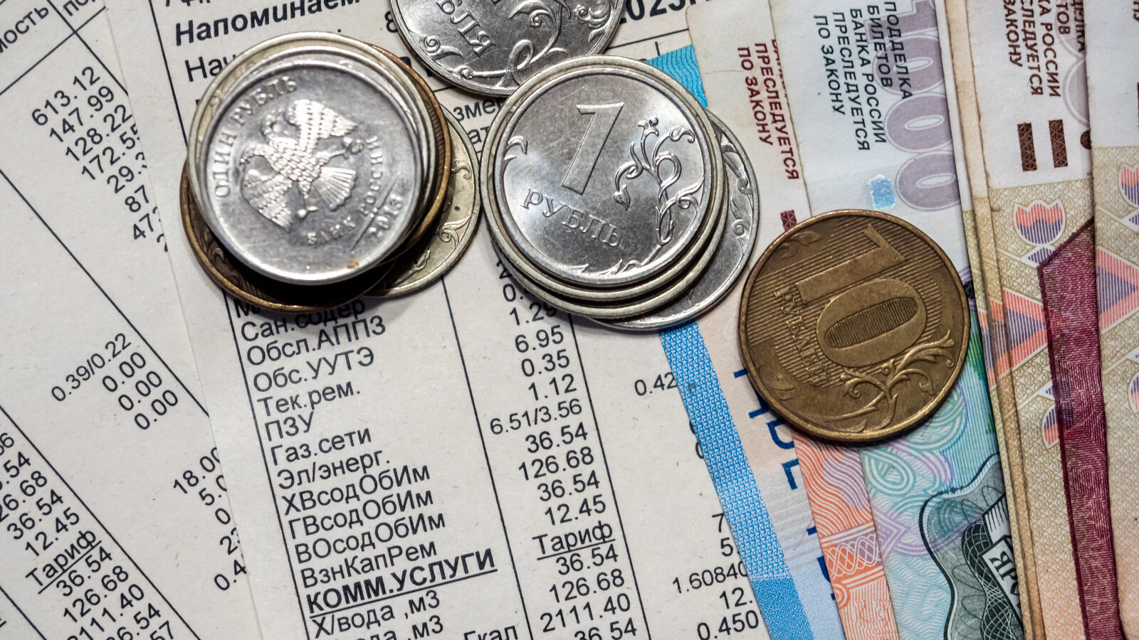 С 1 июля в Петербурге вырастет плата за коммунальные услуги почти на 15%