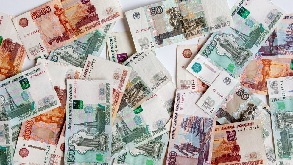 Россияне стали чаще покупать жилье без ипотеки: число сделок выросло на 26,5%