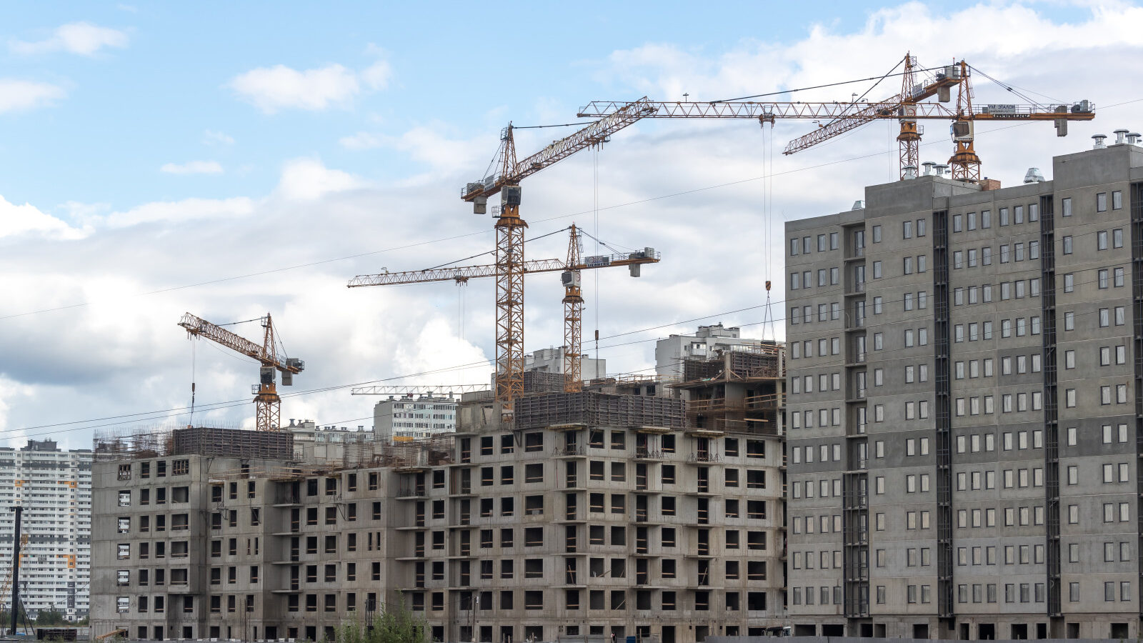 Депутаты предложили снизить ставку по семейной ипотеке до нуля